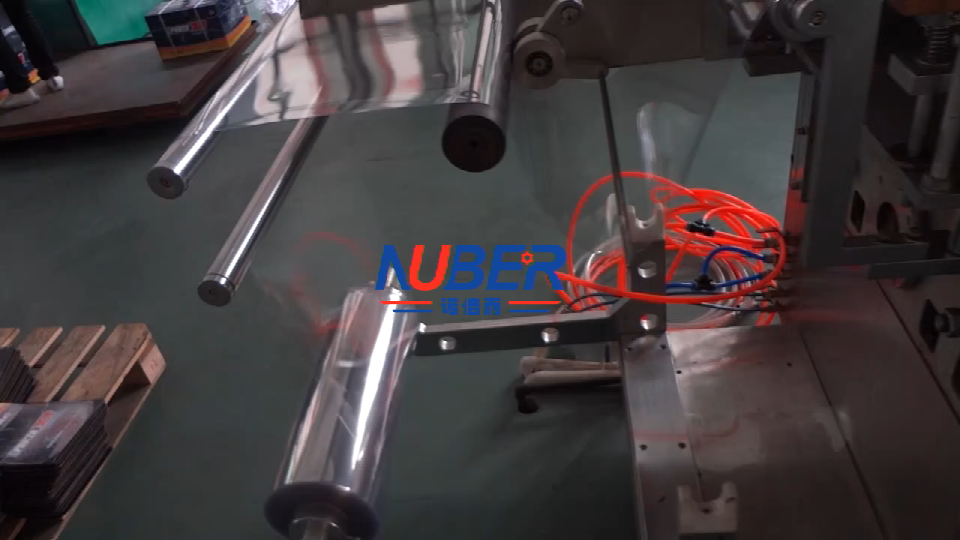 咸陽5號7號電池直線包裝機